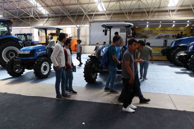 Bakan Yardımcısı Gizligider: “Siz Yeter Ki Üretin Devlet Arkanızda”