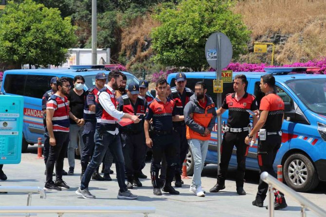 Alanya’da Yasa Dışı Bahis Oynatan 4 Şahıs Eşzamanlı Operasyonla Yakalandı