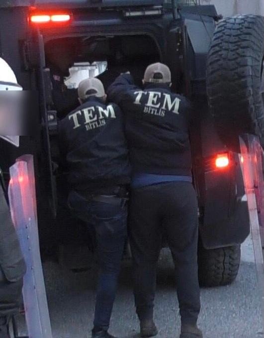 Bitlis’te Pkk/kck Operasyonunda 11 Gözaltı