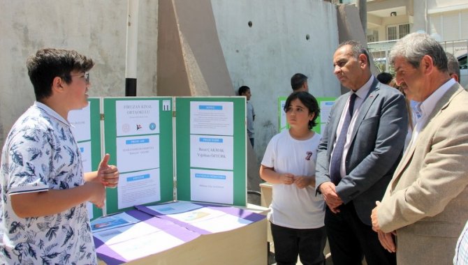 Çınarcık’ta Bilim Fuarı Düzenlendi