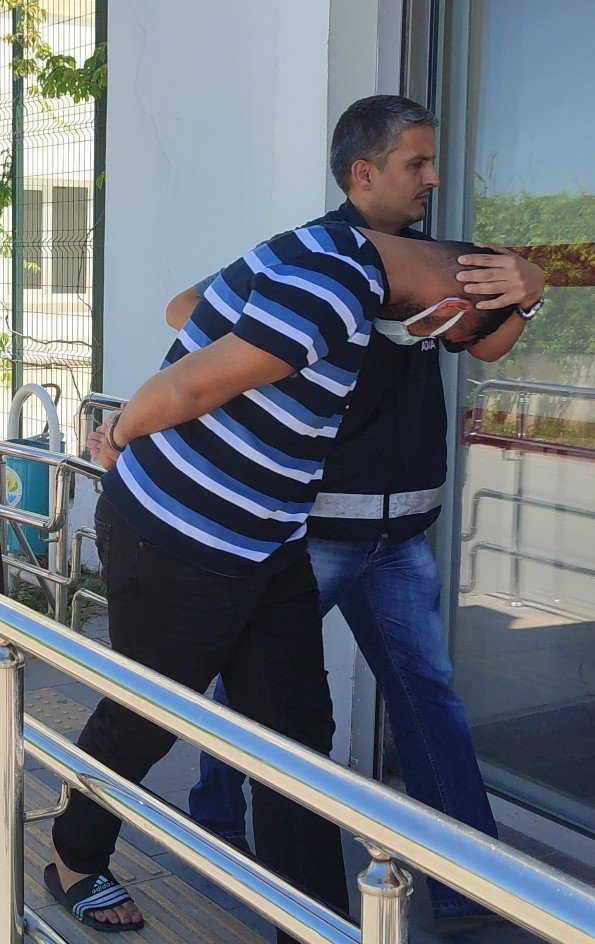 Kadın Kılığına Girip Kızının Sevgilisine Randevu Veren Baba Öldürüldü