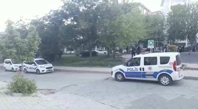 Telefondaki Tartışma Silahlı Kavgaya Dönüştü: 1 Yaralı