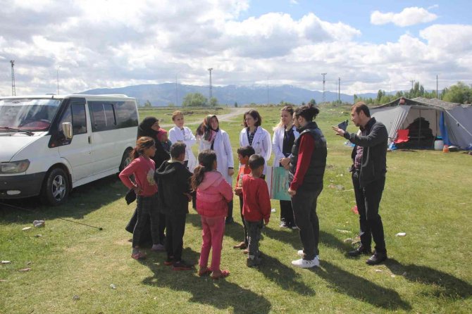 Mevsimlik Tarım İşçileri Keneye Karşı Bilgilendirildi