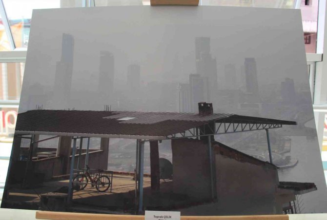 Lise Öğrencileri En Güzel İ̇zmir Fotoğrafını Çekebilmek İçin Yarıştı