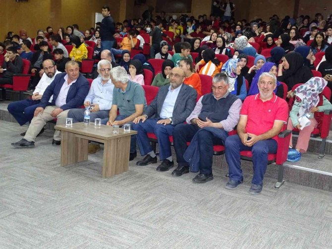 Hisarcık’ta "Namazla Diriliş” İsimli Konferans