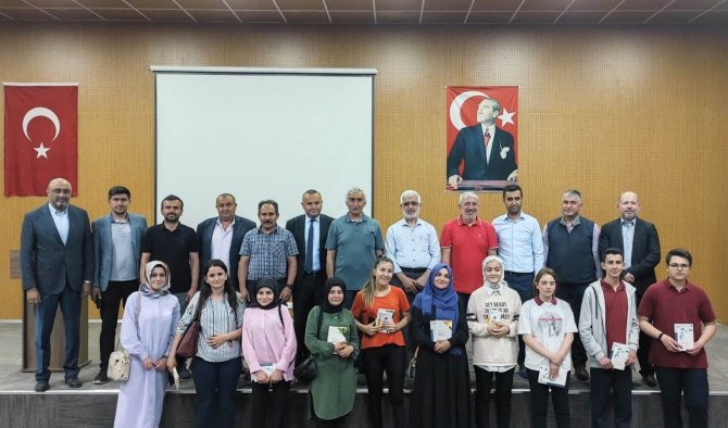 Hisarcık’ta "Namazla Diriliş” İsimli Konferans