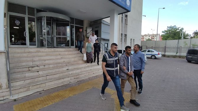 Aranan Şahıslar ’Kapana’ Kısıldı
