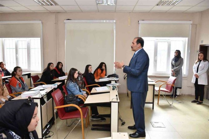 Milli Eğitim Müdürü Gün, Sınava Girecek Olan Öğrencilere Sınav İle İlgili Önemli Hatırlatmalarda Bulundu