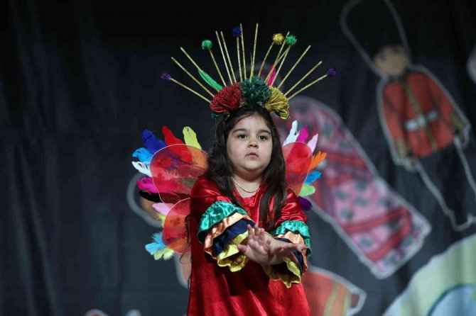 Yenimahalle Kreşlerinde Yıl Sonu Coşkusu