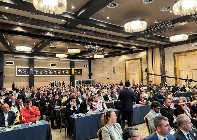 Başkan Beyazgül, Küresel Tarım Forumu’na Katıldı