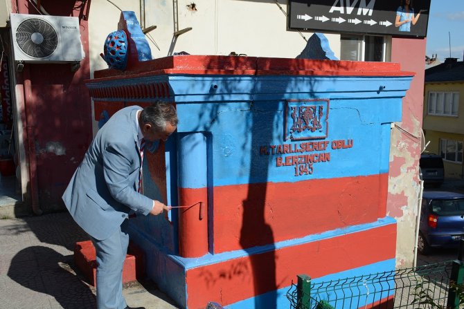 Sinop’taki Çeşmeler Bu Yıl Bordo-maviye Boyandı