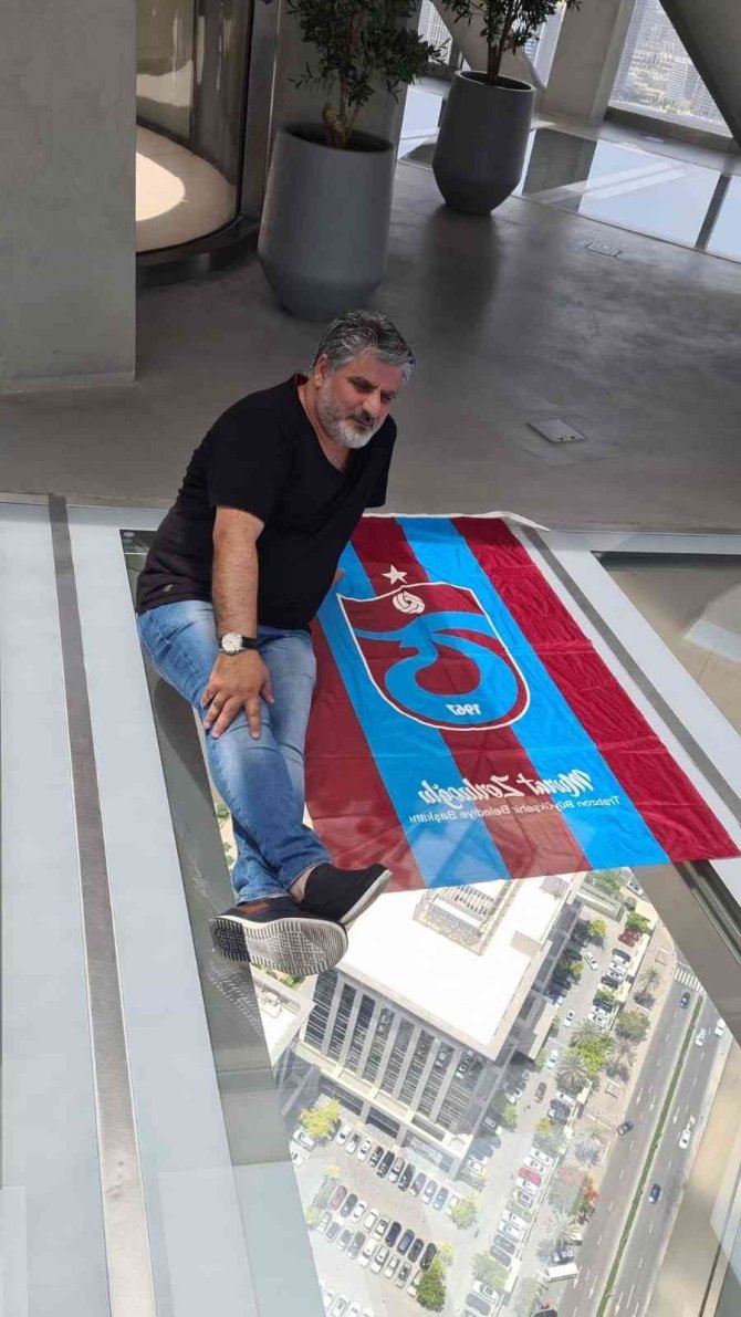 Trabzonsporlular Dünyanın Her Yerinde Bayrak Açıyor