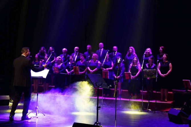 Bilecik’te Türk Sanat Müziği Konserine Yoğun İlgi