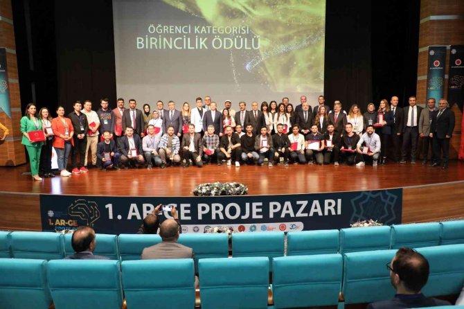 Beü’lü Akademisyen Ar-ge Proje Pazarında Birinci Oldu