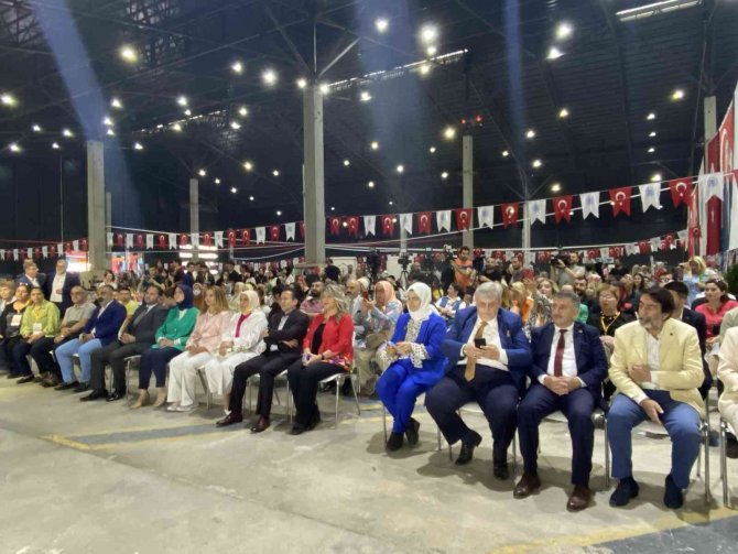 Tuzla’da Ekonomi Rüzgarı: ‘Alışveriş Festivali’ Başladı