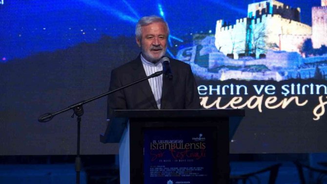 12 Ülkeden Şairlerin Katıldığı İ̇stanbulensis Şiir Festivali Başladı