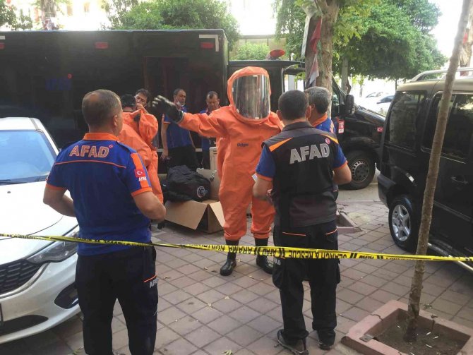 Mühendis İnternetten Siyanür Alıp Kahveyle İçerek İntihar Etti