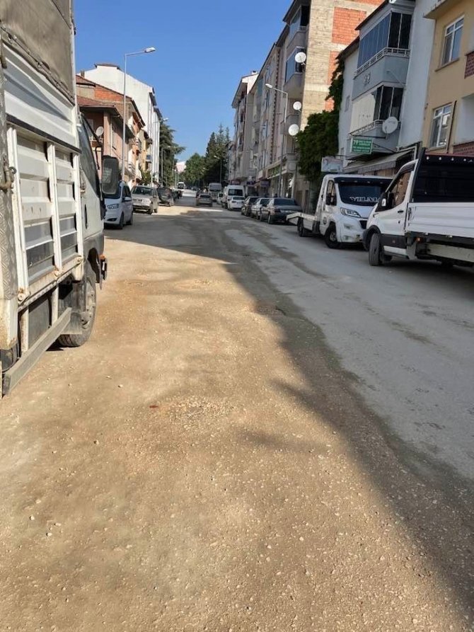 Ak Parti Bilecik İ̇l Başkanı Yıldırım’dan Yol Tepkisi