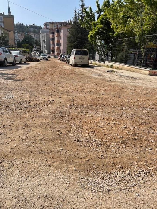 Ak Parti Bilecik İ̇l Başkanı Yıldırım’dan Yol Tepkisi