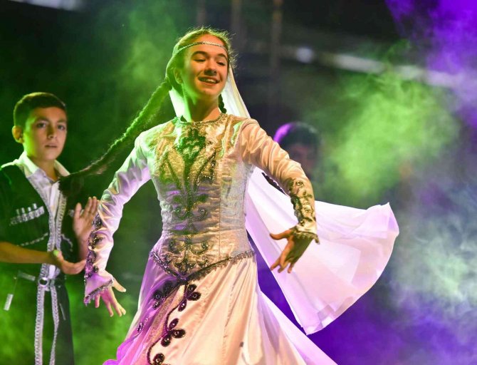 Muratpaşa’da Yöreler Renkler Festivali Başlıyor