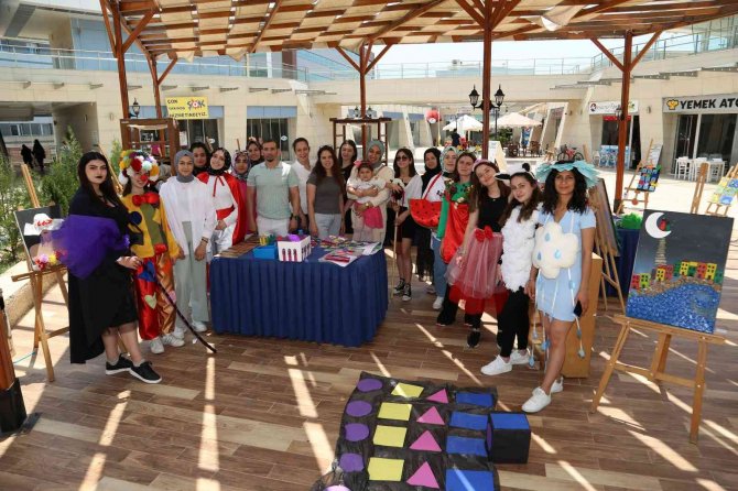 Buharkent Myo Ürünlerini Adü Çarşı’da Sergiledi