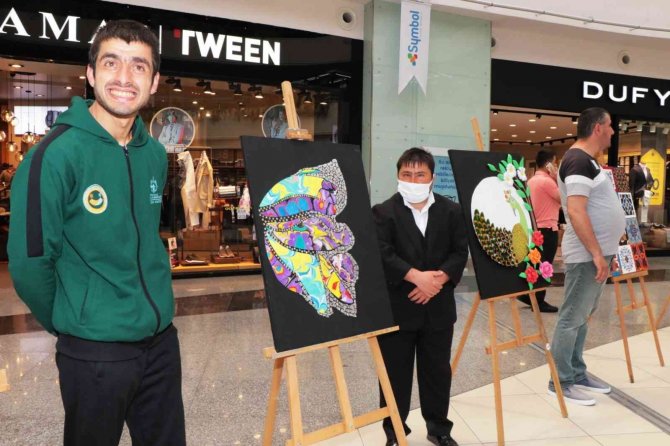 Özel Öğrencilerden Sanat Sergisi