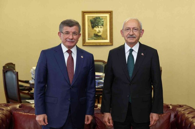 Chp Lideri Kılıçdaroğlu, Gelecek Partisi Genel Başkanı Davutoğlu’nu Ağırladı