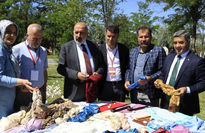 Diyarbakır’da İ̇pekböcekçiliği Çalıştayı