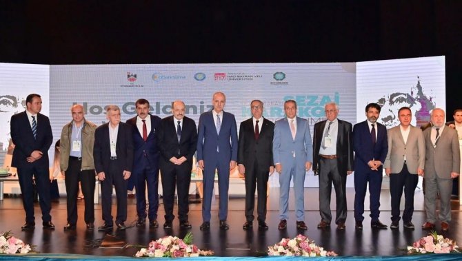 Ak Parti Genel Başkanvekili Kurtulmuş: “Sezai Karakoç Diriliş Cephesinin Amansız Yılmaz Bir Savaşçısı”