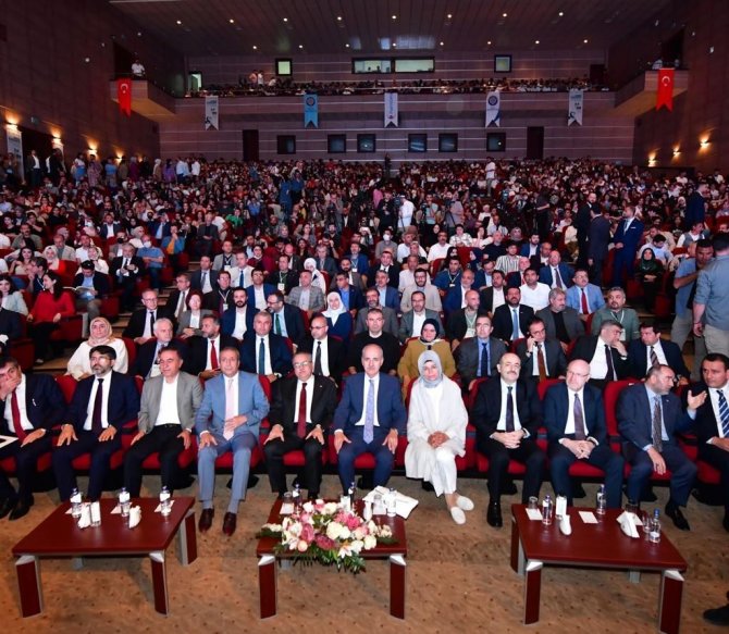 Ak Parti Genel Başkanvekili Kurtulmuş: “Sezai Karakoç Diriliş Cephesinin Amansız Yılmaz Bir Savaşçısı”