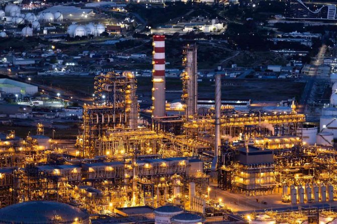 Ege’nin Büyükleri Star Rafineri Ve Petkim Oldu