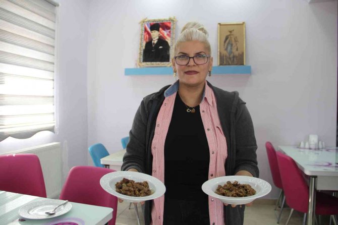 Ev Hanımıydı Hayalini Gerçekleştirip Kendi İşinin Patronu Oldu