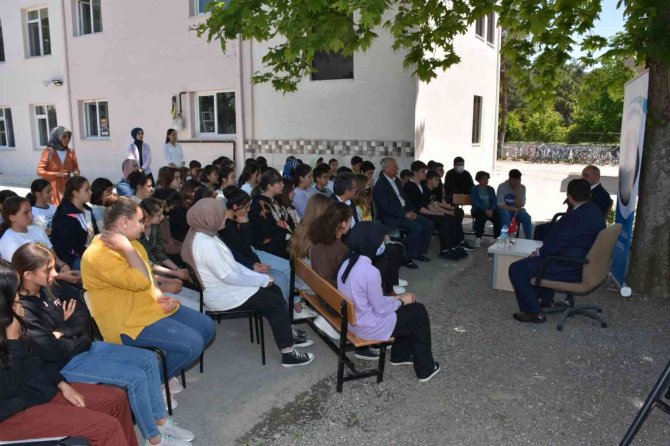 Başkan Kılıç Öğrencilerin Misafiri Oldu