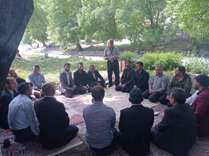 Din Görevlilerine İzcilik Eğitimi