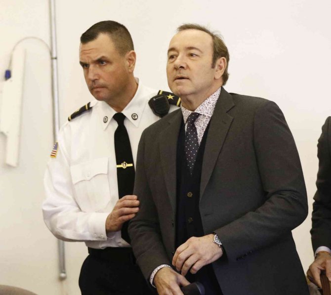 Abd’li Aktör Kevin Spacey Hakkında 3 Erkeğe Yönelik Cinsel Saldırı Suçlaması