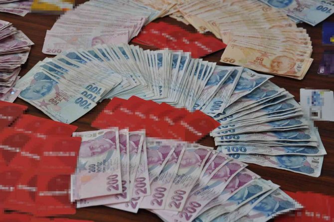 Türkiye’de İlk Defa Kars’ta Tespit Edildi, Polis ‘Kargo’ Çetesini Çökertti