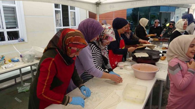 Ortaokul Öğrencilerinden Örnek Davranış