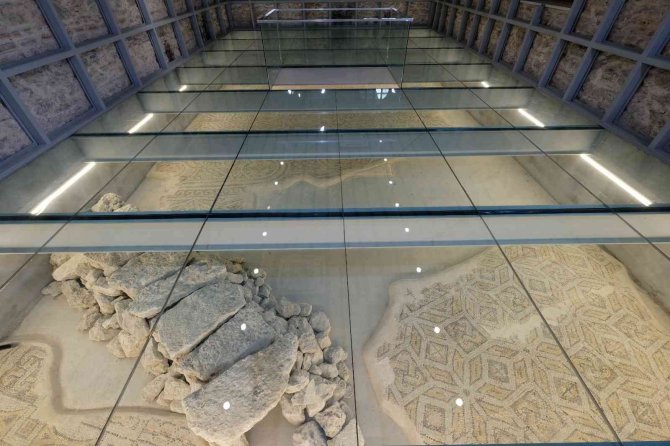 İ̇stanbul’un En Eski Mozaikleri Sergilenmek İçin Gün Sayıyor