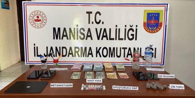 Manisa’da Jandarmadan Uyuşturucu Operasyonu: 2 Gözaltı