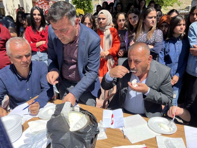 Mardin’de Yoğurt Festivali Renkli Görüntülere Sahne Oldu