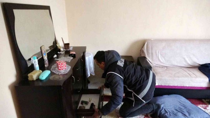 6 İlde Göçmen Kaçakçılarına Şafak Operasyonu: 18 Gözaltı