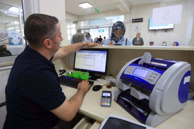 Pamukkale’de Vezneler Hafta Sonu Açık Olacak