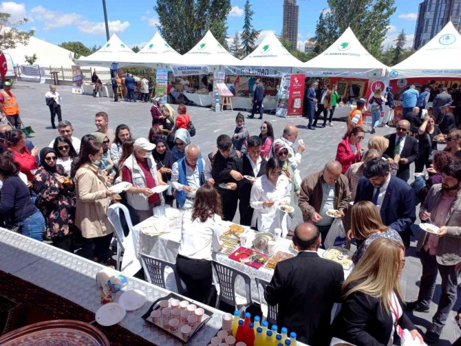 Polatlı Yemekleri Türk Mutfağı Haftası Etkinliklerinde Büyük İlgi Gördü