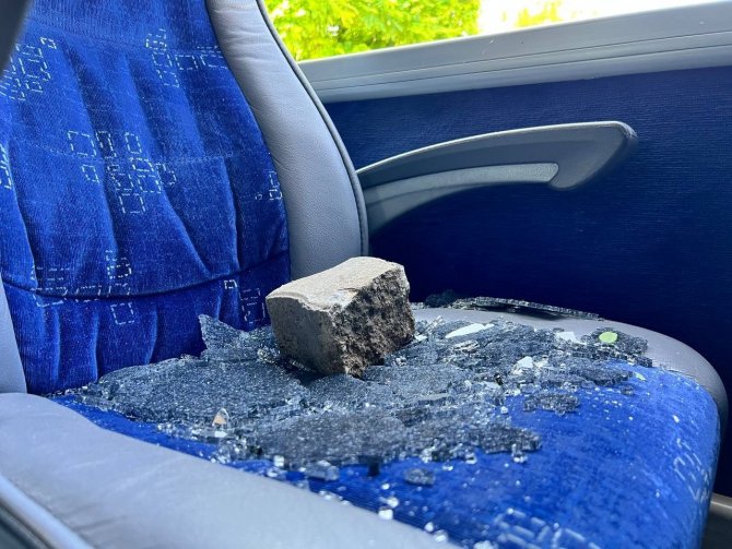 Dinlenme Tesislerinde Karşılaşan İki Taraftar Grubu Arasında Kavga: 8 Yaralı