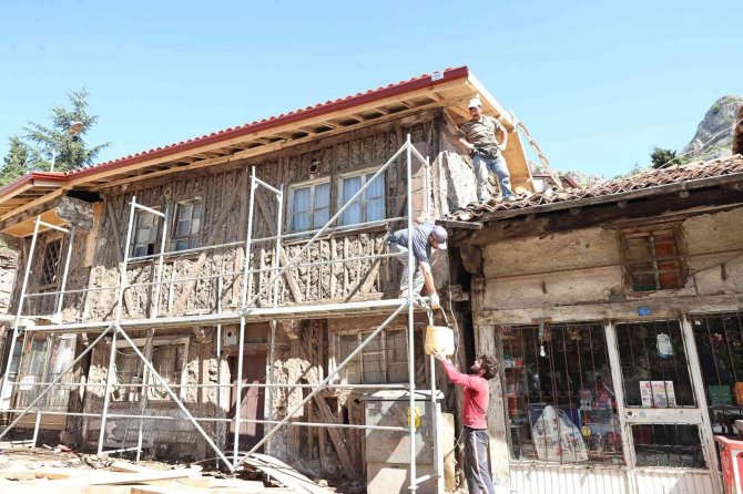 Tokat’ta Tarihi Sokaklar Canlandırılıyor