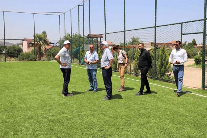 Turgutlu Belediyesi Çiftçilerin Yüzünü Güldürdü
