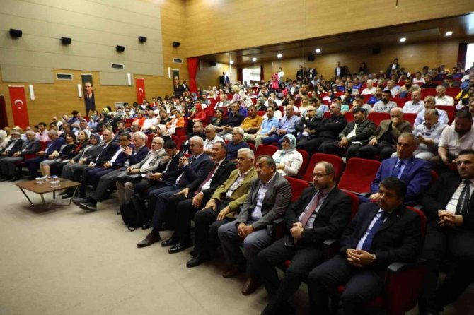 Sosyal Meselelere Güngör’ün Yaklaşımı Konuşuldu