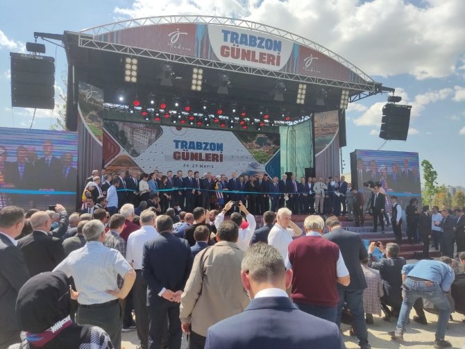 Tbmm Başkanı Şentop Ve İ̇çişleri Bakanı Soylu, Trabzon Günleri’nin Açılışına Katıldı
