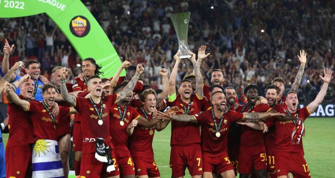 Konferans Ligi’nin İlk Şampiyonu Roma