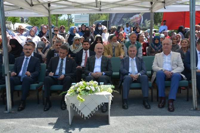 Bakan Karaismailoğlu: “Yaptığımız Yatırımlarla Ölümlü Trafik Kazalarında Ciddi Düşüş Oldu”